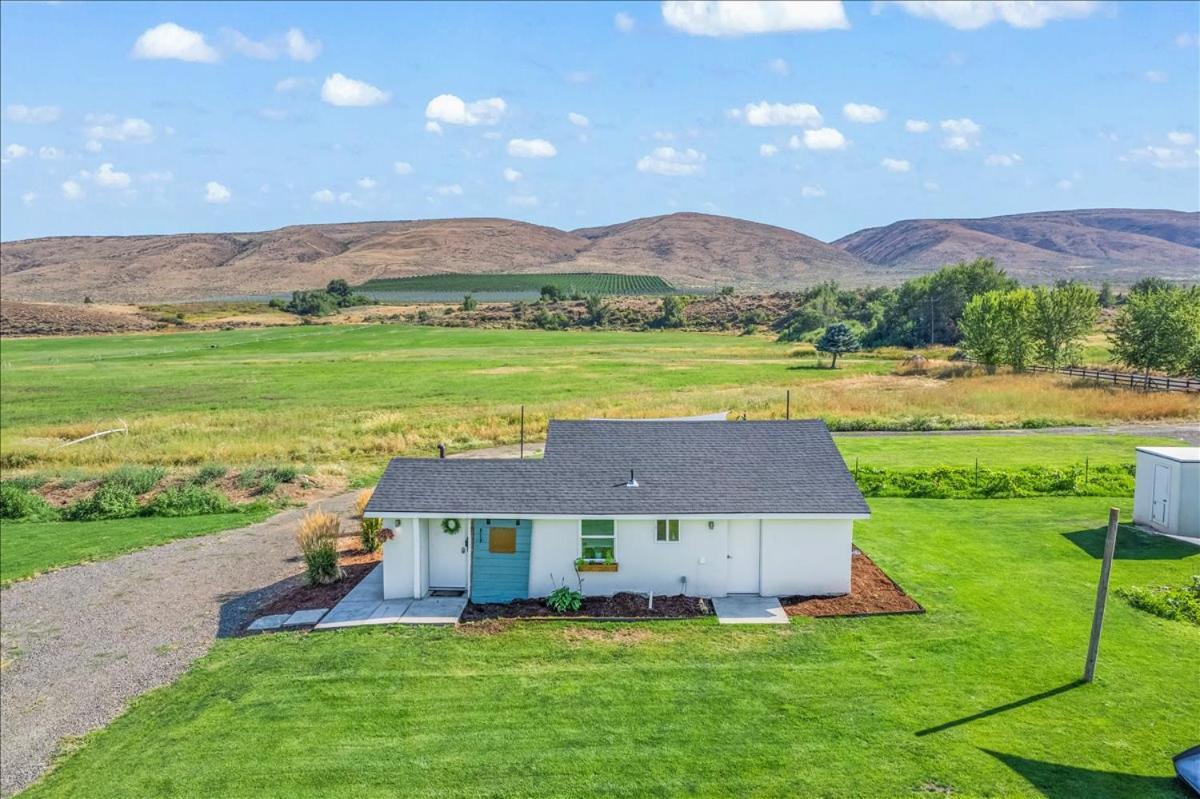 The Ahtanum Cottage - New Hot Tub And Great Views! Yakima Exteriér fotografie